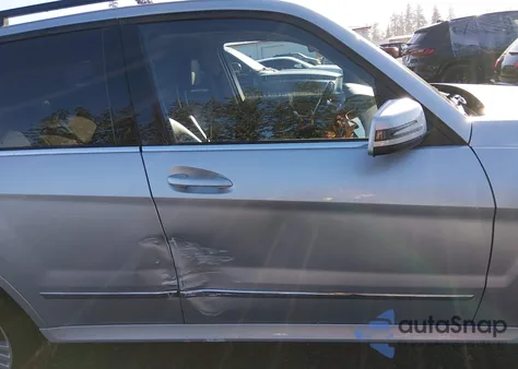 2013 Mercedes-Benz Glk 350 z USA, uszkodzony, nr VIN WDCGG5HB6DG106649